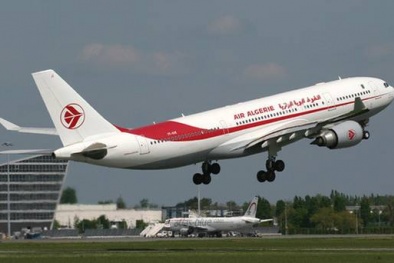 Máy bay Algeria mất tích khi chở 110 hành khách ở châu Phi 